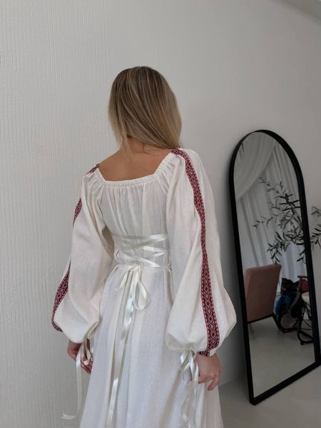 Сукня жіноча лляна в українському стилі з вишивкою 2901 фото